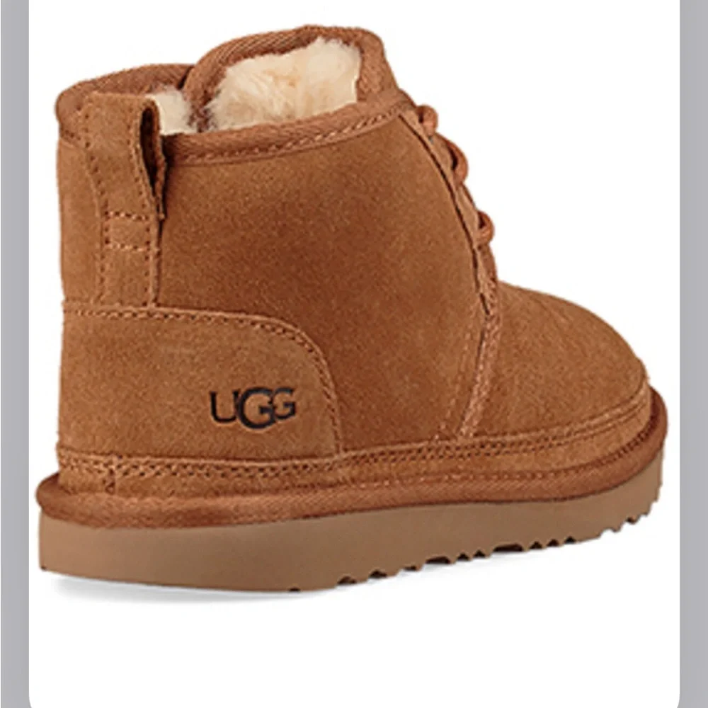 UGG BOYS' NEUMEL II BOOT size 12 Chestnut